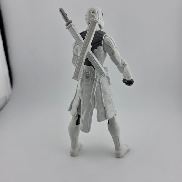 2020 Hasbro G.I. Joe Origins: Snake Eyes, Storm Shadow Collectible Action Figure - Picture 3 of 5